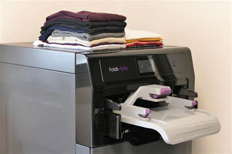 OIP-1 FoldiMate Guide: Automatic Clothes Folding Machine